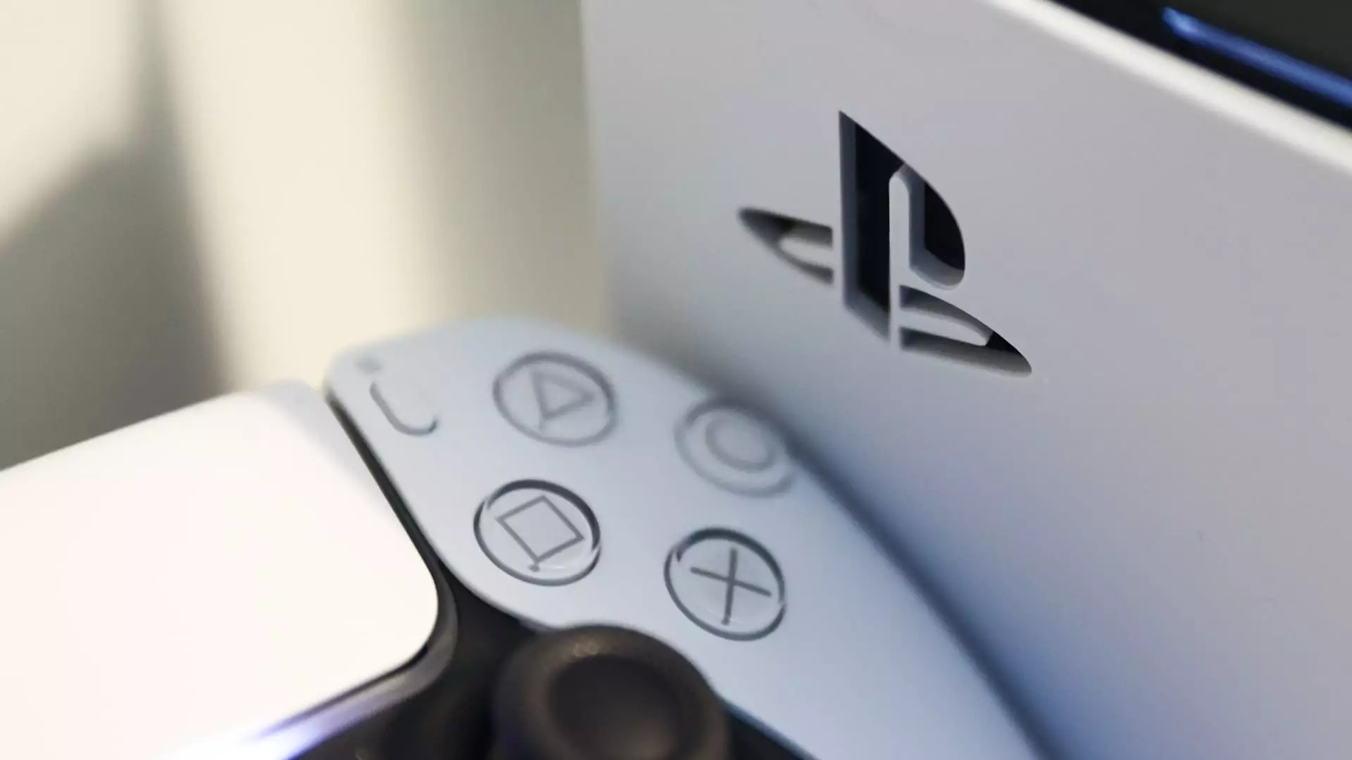 Sony Reports Decrease in Profit, Raises Sales Forecast for PlayStation Gaming Business