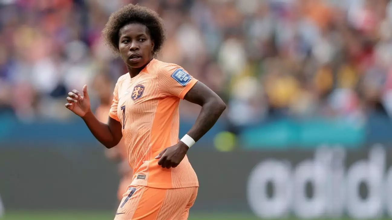 The Netherlands’ Lineth Beerensteyn Reacts to USWNT’s World Cup Exit: “Yes, Bye”