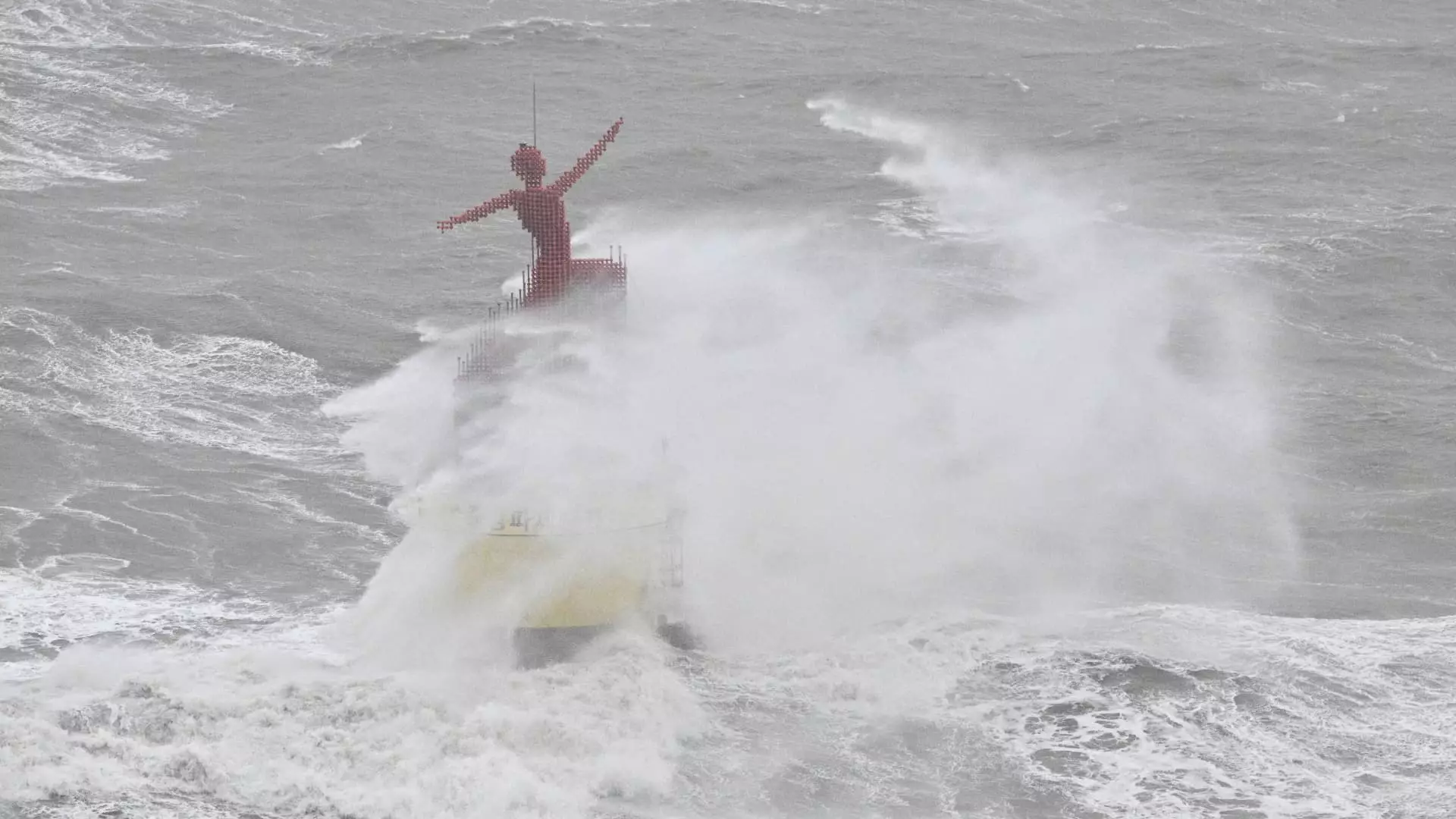 A State of Emergency Declared in Russia’s Far East After Typhoon Khanun Triggers Heavy Flooding