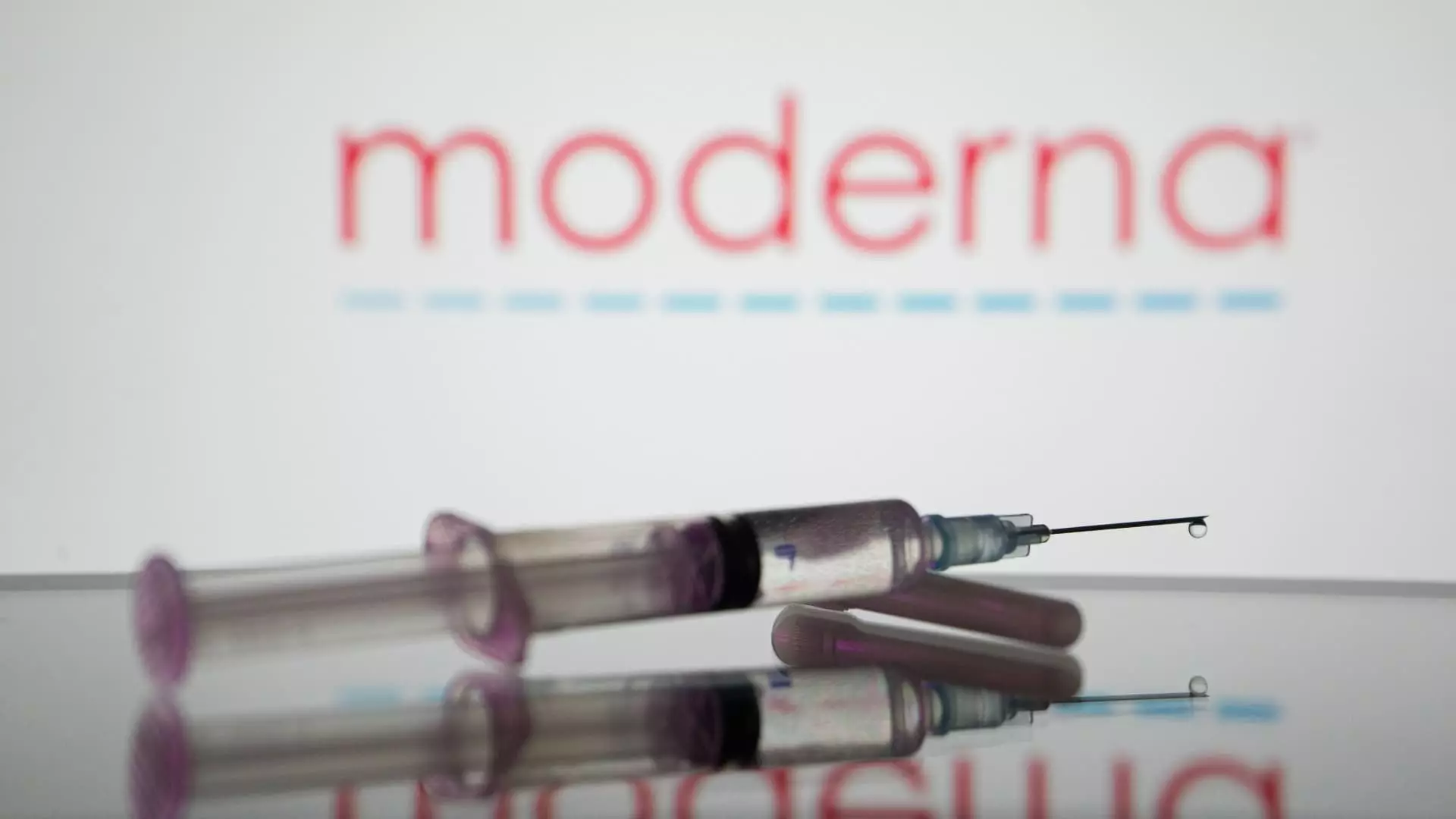 Moderna’s New Covid Vaccine Shows Promise Against Emerging Variants