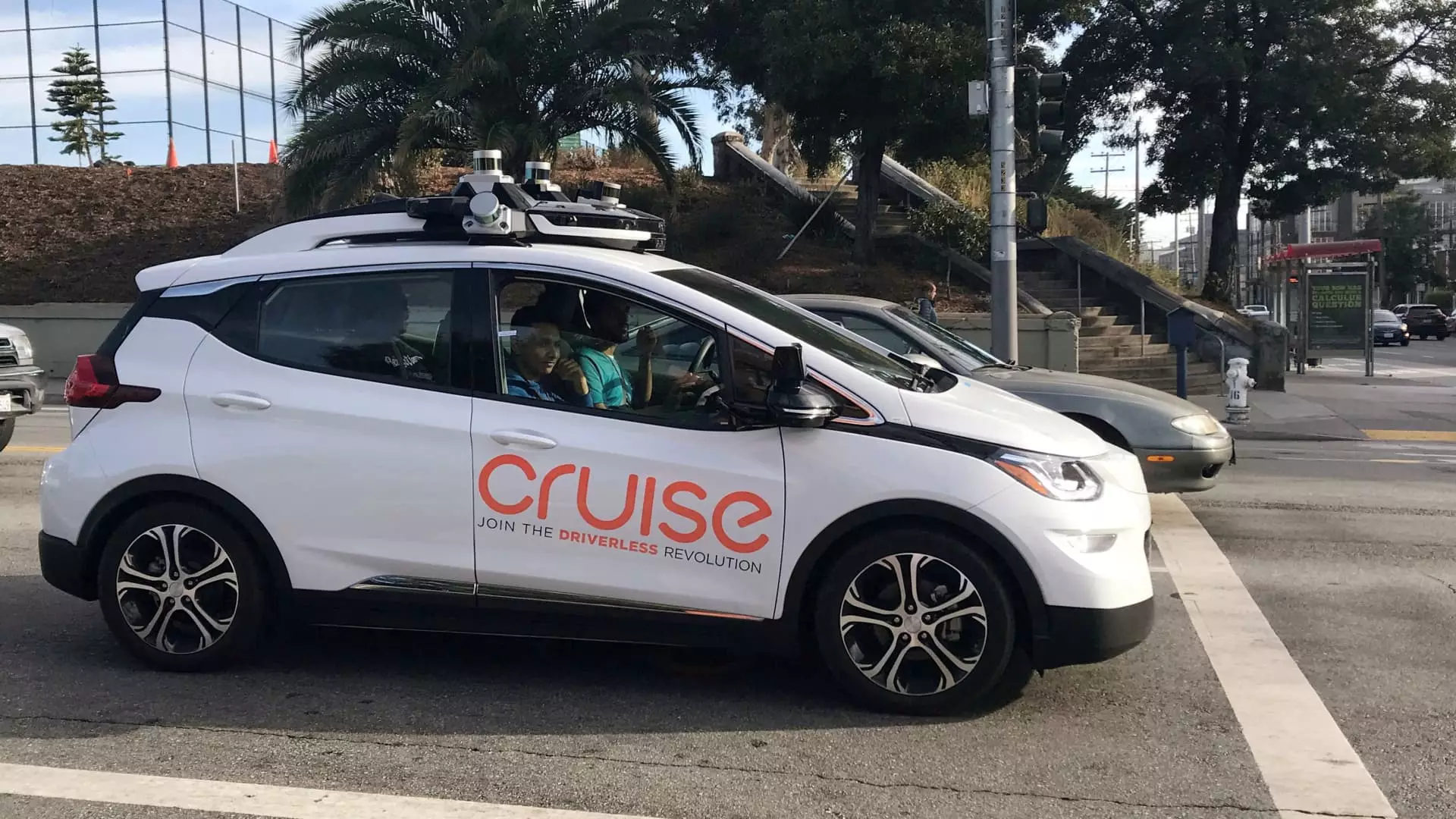 A Critical Analysis of Cruise’s Reduction in Robotaxi Fleet in San Francisco