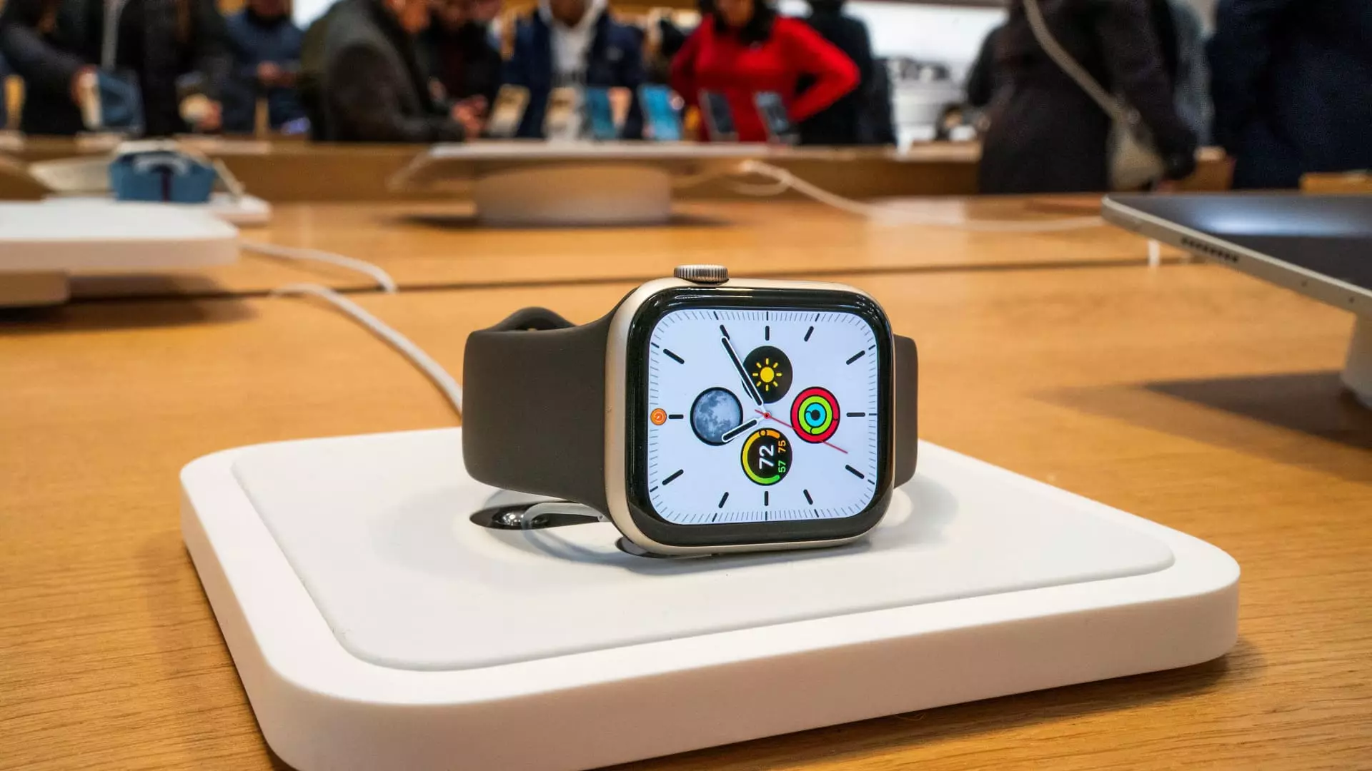 Apple’s Import Ban on Apple Watches Temporarily Paused by Appeals Court