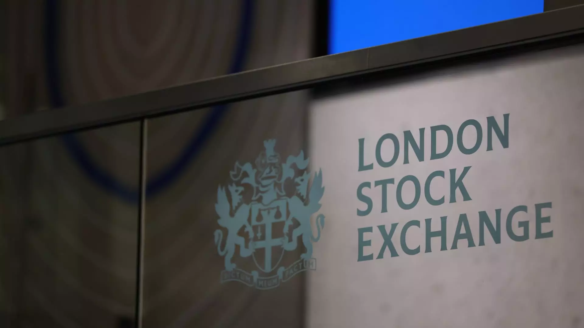 Pro-Palestine Activists Arrested for Planned Disruption of London Stock Exchange