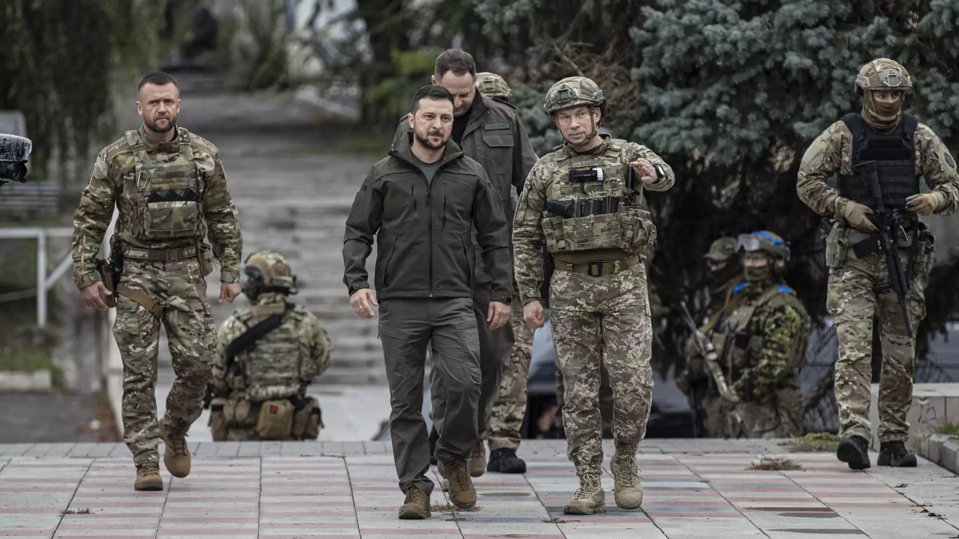 The Risky Gamble: Zelenskyy’s Military Shake-Up