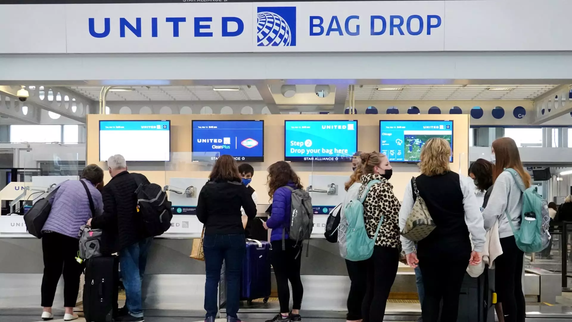 The Impact of Rising Bag Fees on Airline Travel