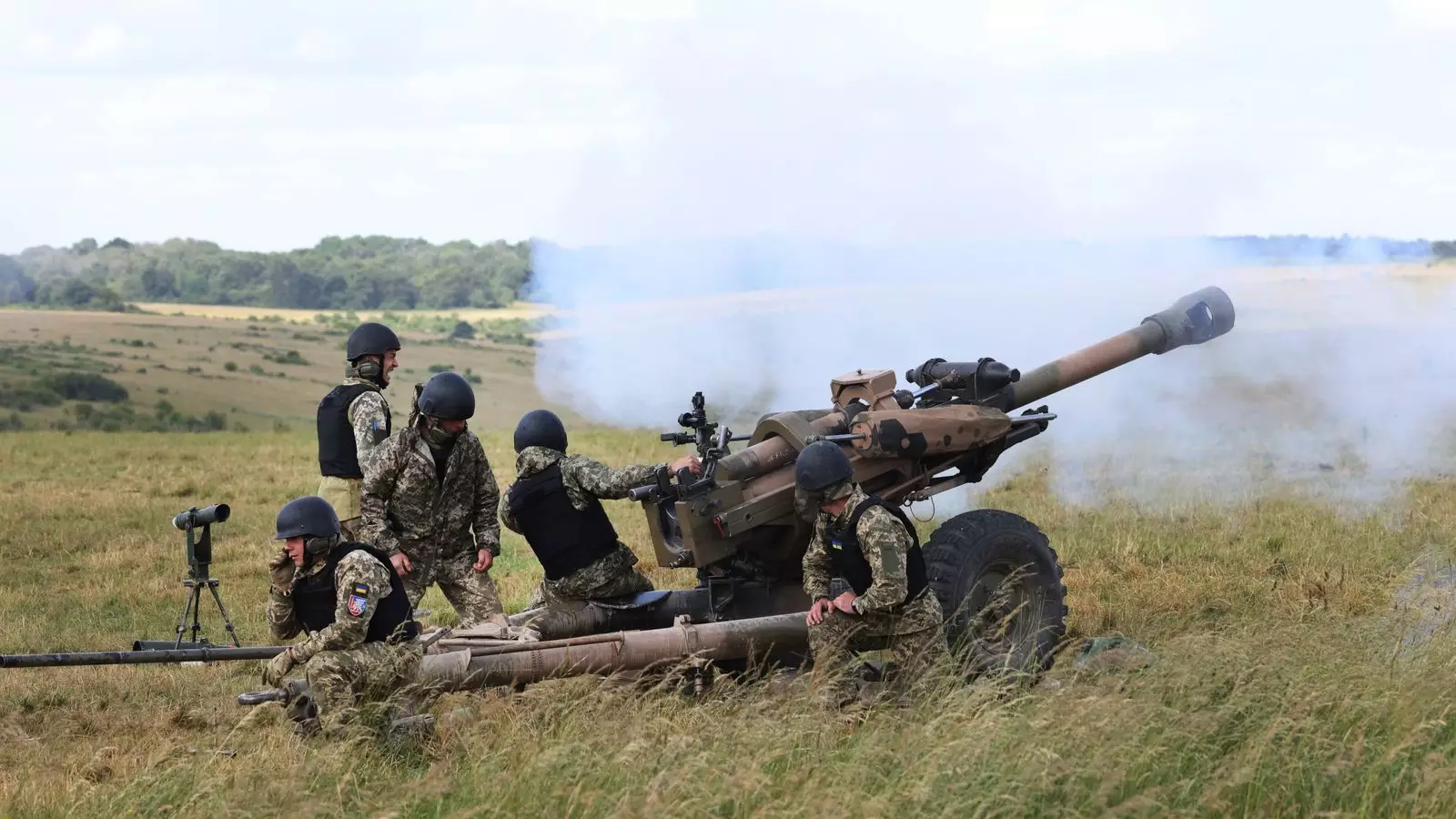 The Necessity of Reinforcing Ukraine with UK Troops: A Strategic Perspective