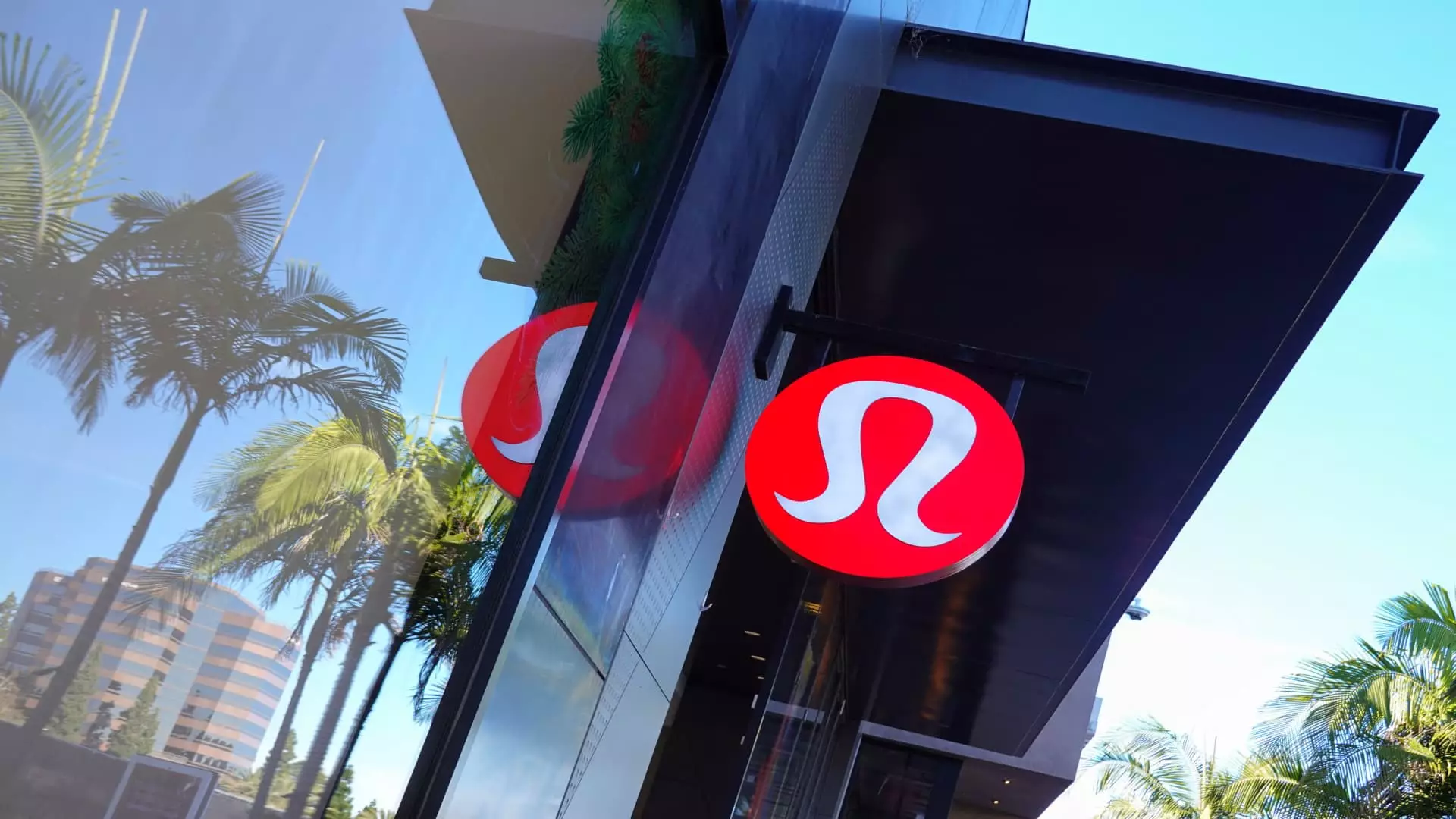 The Impact of Lululemon’s Distribution Center Closure and Layoffs