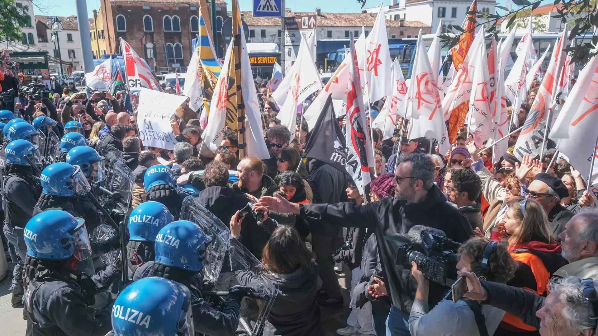 The Impact of Venice’s Tourist Payment Program on Overtourism