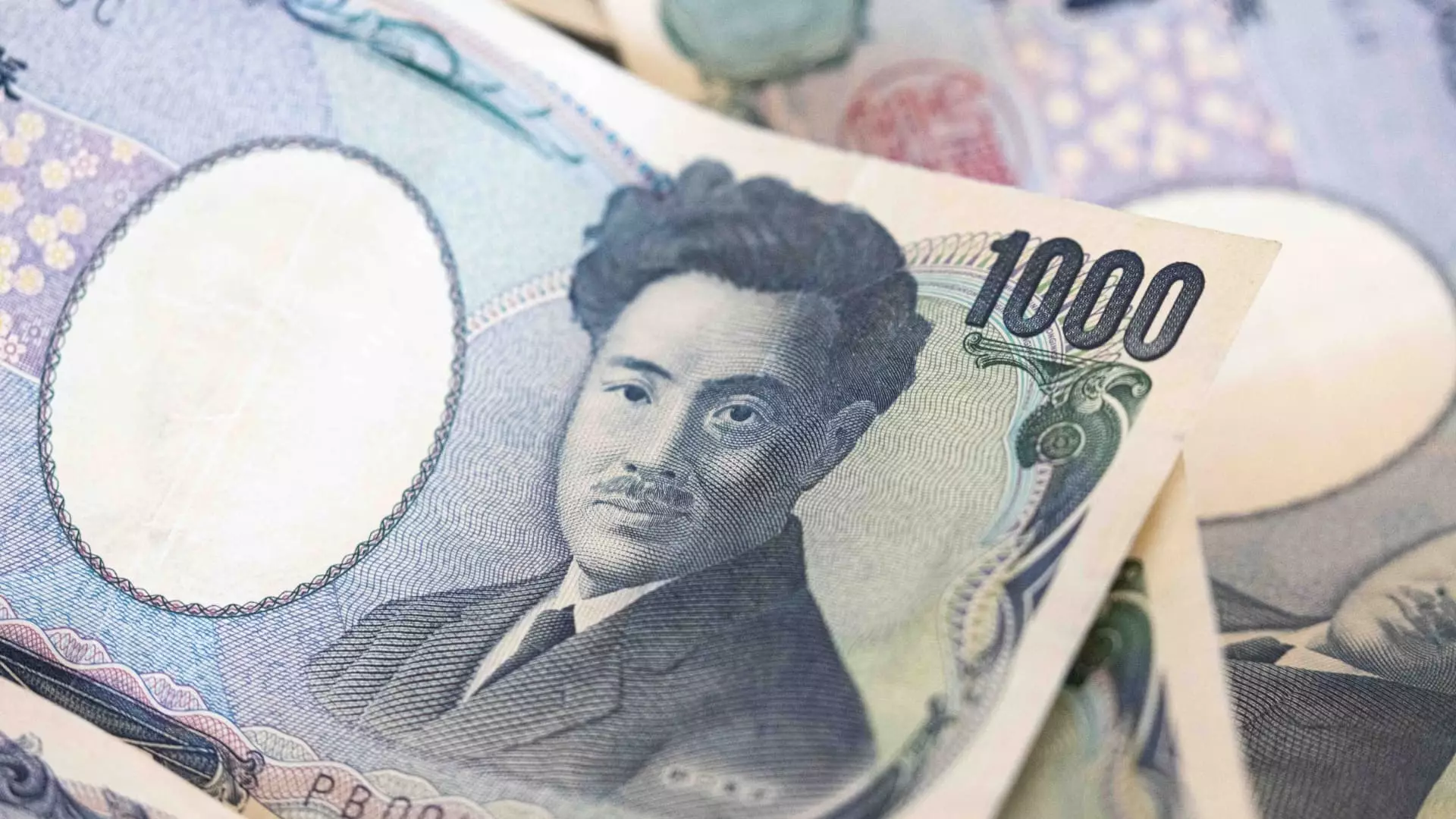 The Japanese Yen Weakens to 160 Against U.S. Dollar