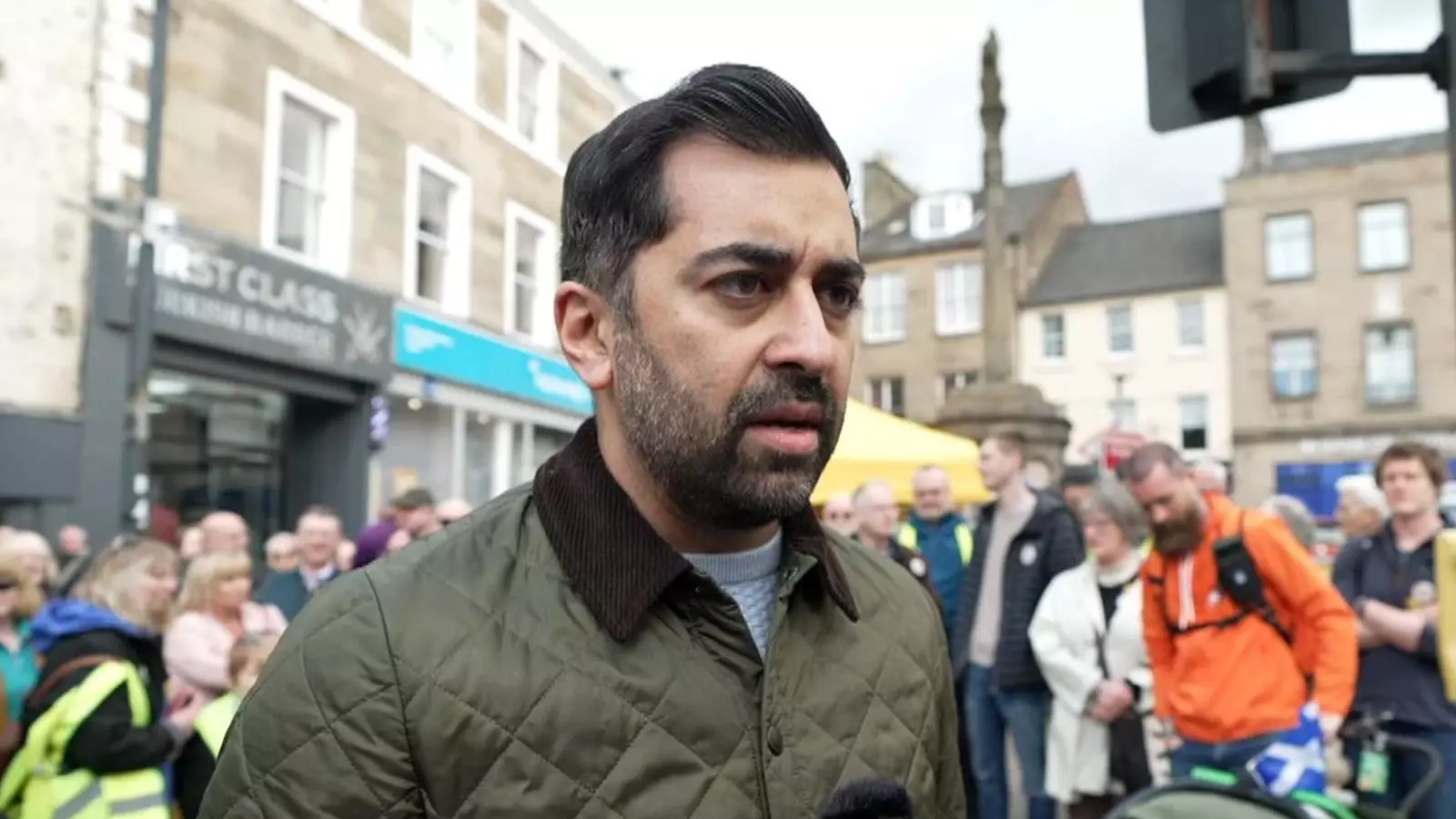 The Political Turmoil in Scotland: Is Humza Yousaf Resigning as First Minister?