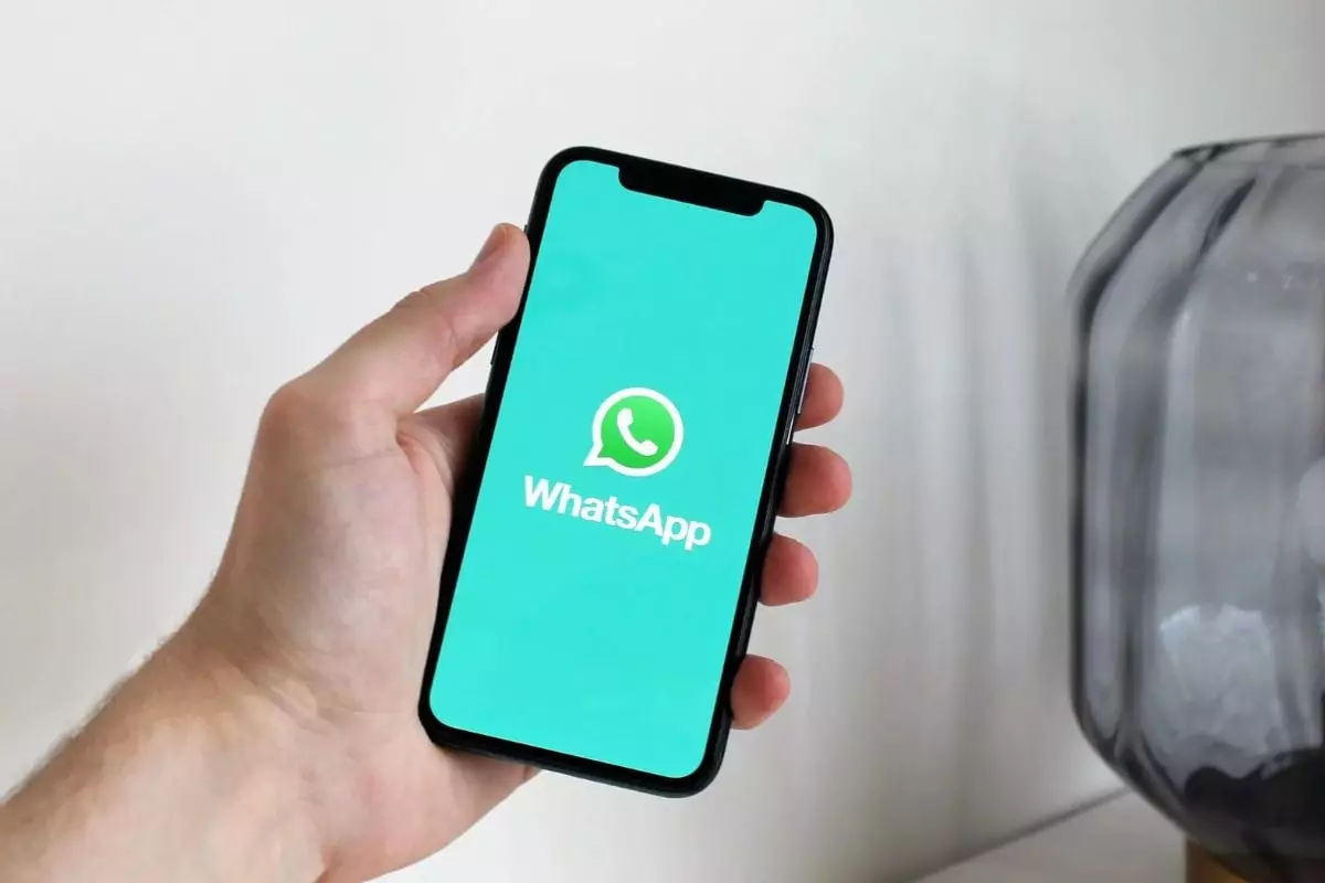 WhatsApp Introduces New Features for iOS Beta Testers