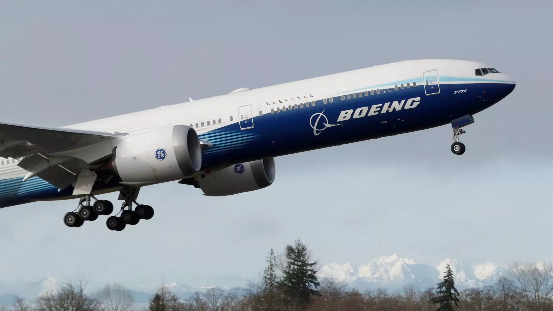 Boeing Receives Significant Order from Korean Air at Farnborough Airshow