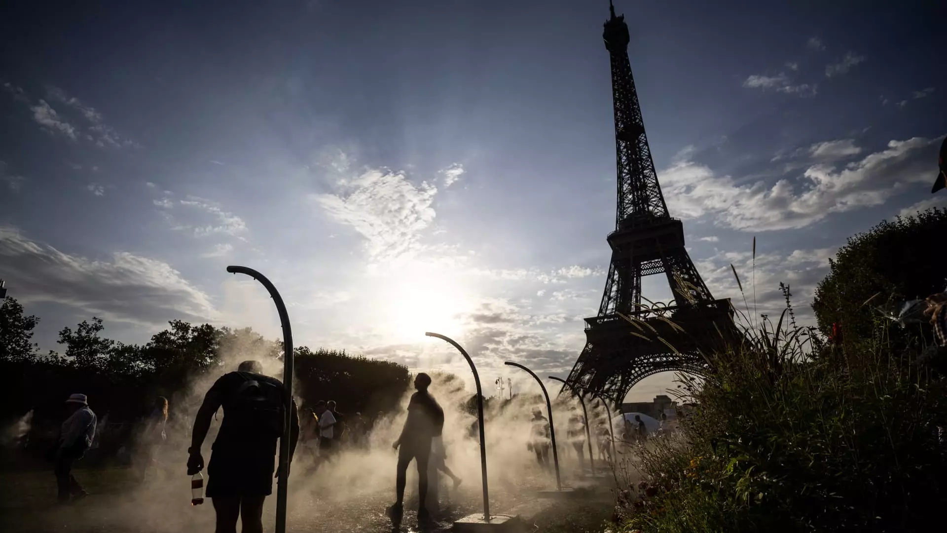 Managing the Heat Wave at the 2024 Paris Olympics