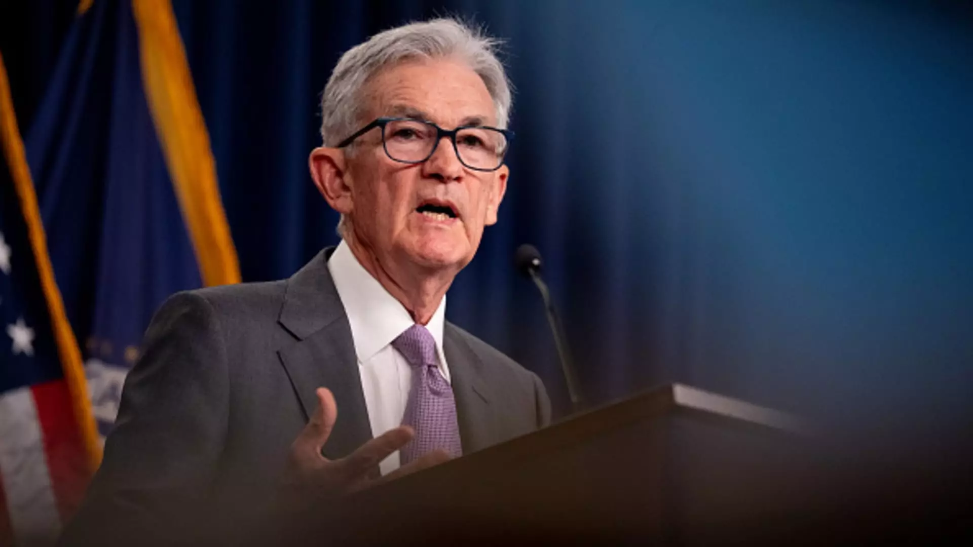 The Debate Over a 50 Basis Point Rate Cut by the U.S. Federal Reserve