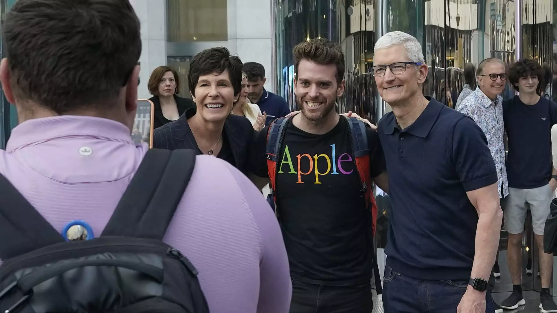 Apple’s Latest Launch: Excitement Amidst Sales Uncertainty