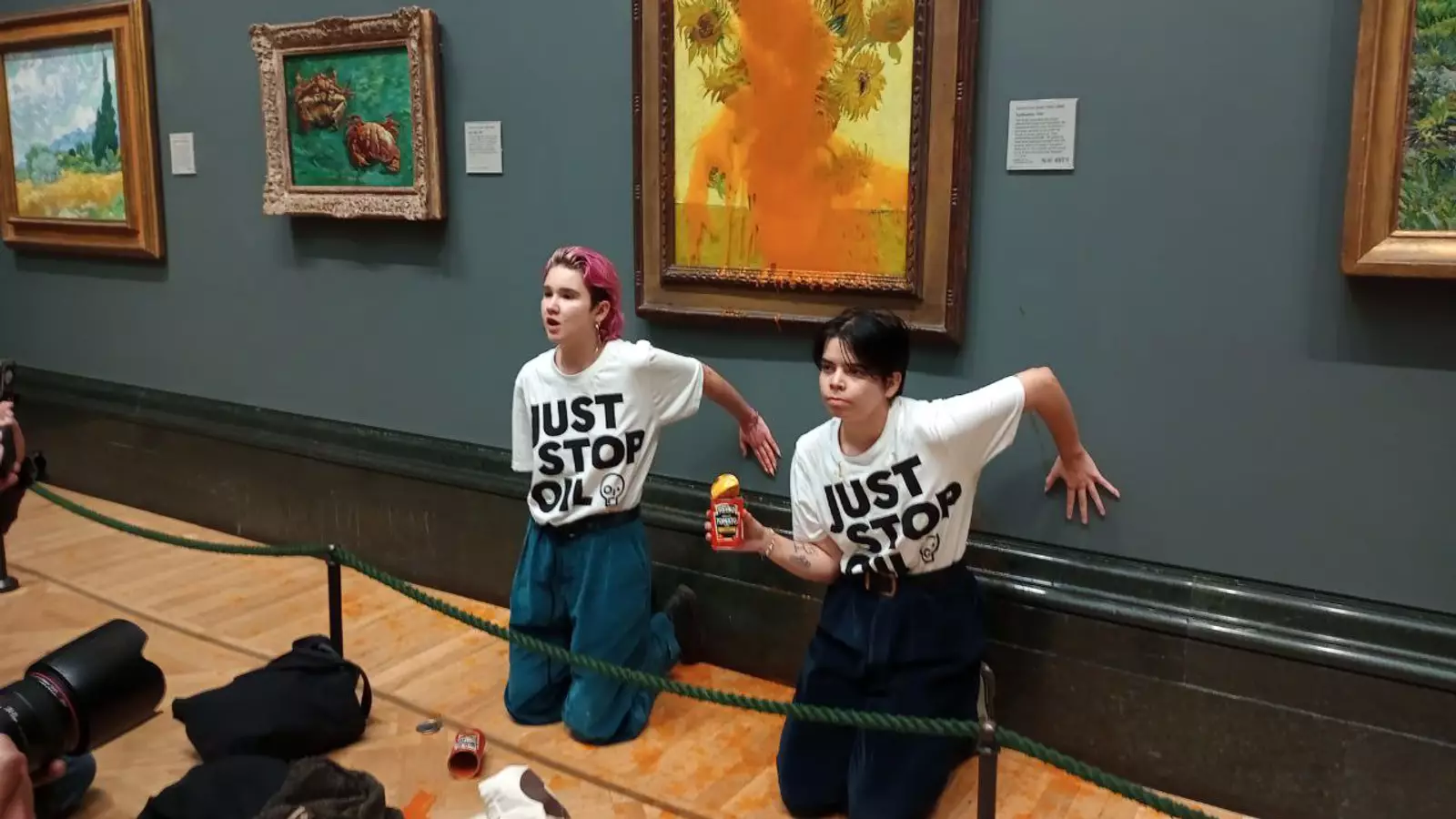 The Tightening Grip: National Gallery’s Ban on Liquids in Response to Protests