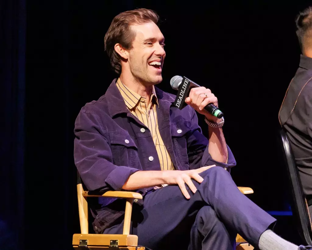 The Art of Collaboration: Sean Douglas and Kristen Wiig’s Musical Journey