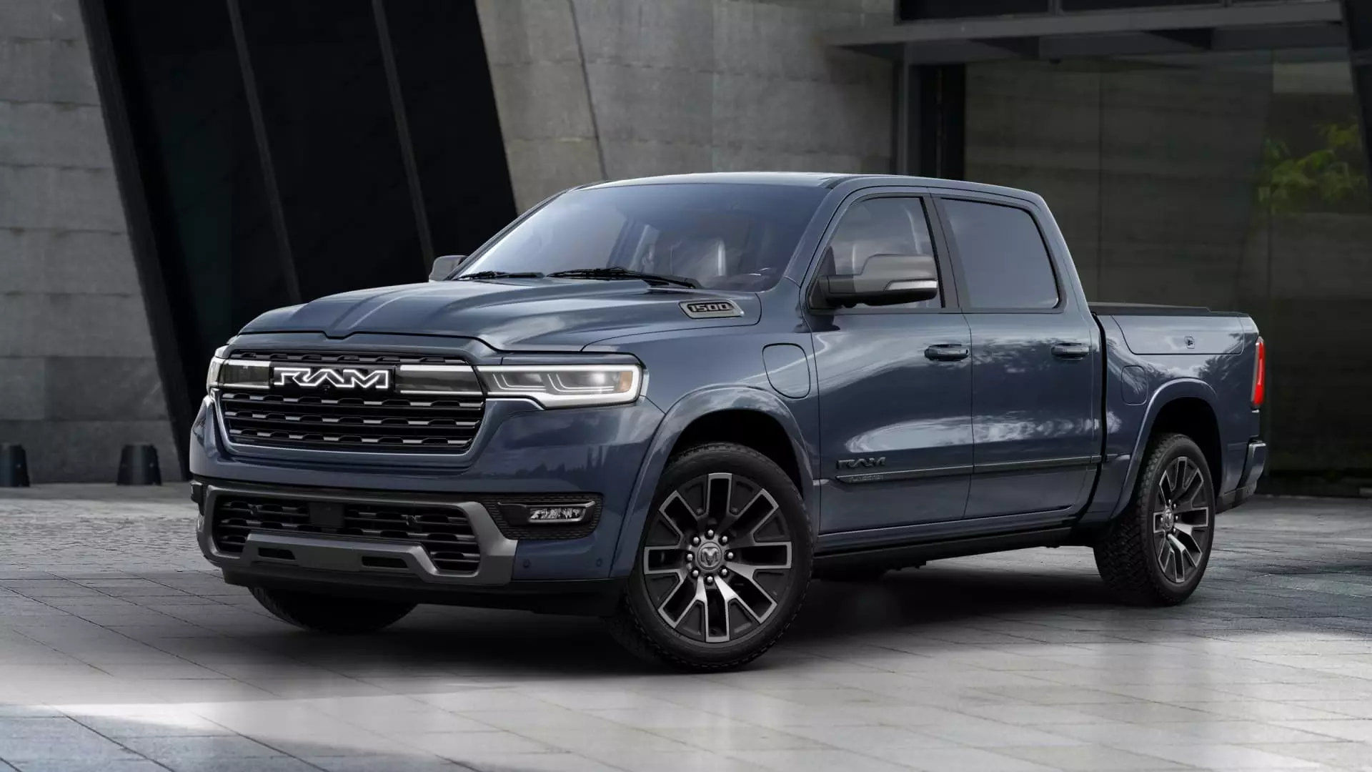 Stellantis Adjusts Strategy: The Delay of the All-Electric Ram Truck