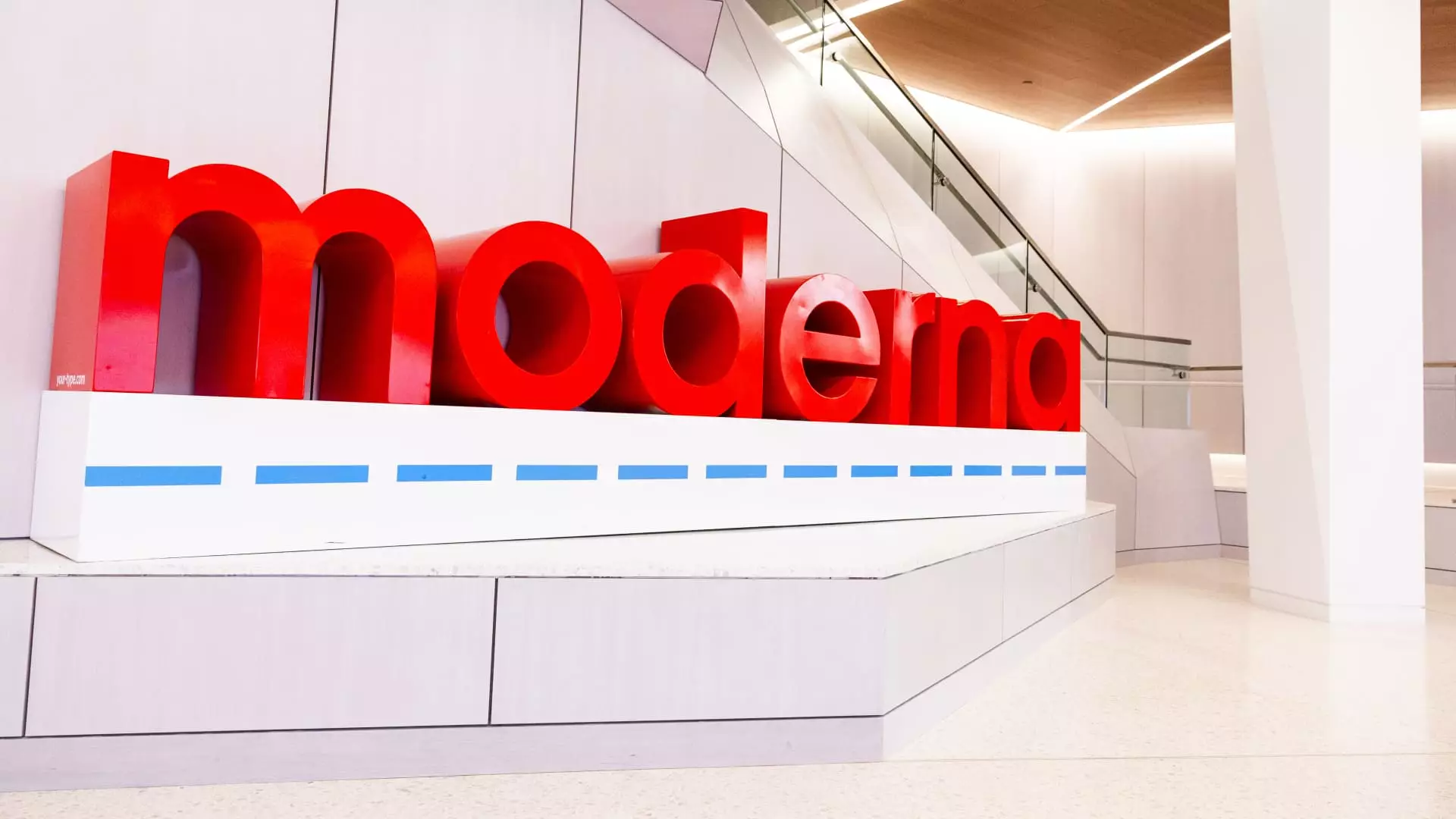 Moderna’s Revised Sales Outlook: Navigating Challenges and Opportunities