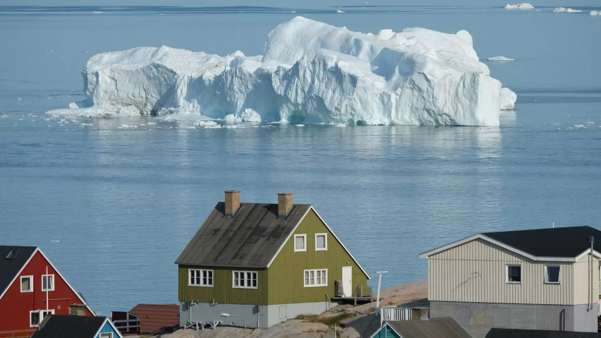 Geopolitical Stakes in Greenland: A Territory of Global Interest