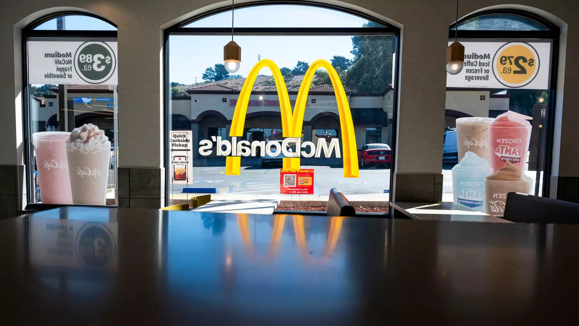 The Resilient Future of Fast-Food Chains Amid Economic Turbulence