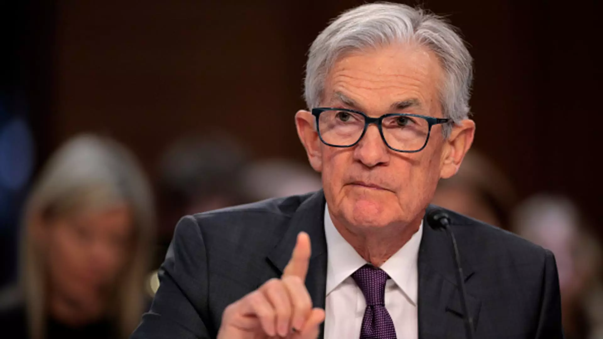 Understanding the Federal Reserve’s Approach to Inflation and Interest Rates Amid Tariff Turmoil