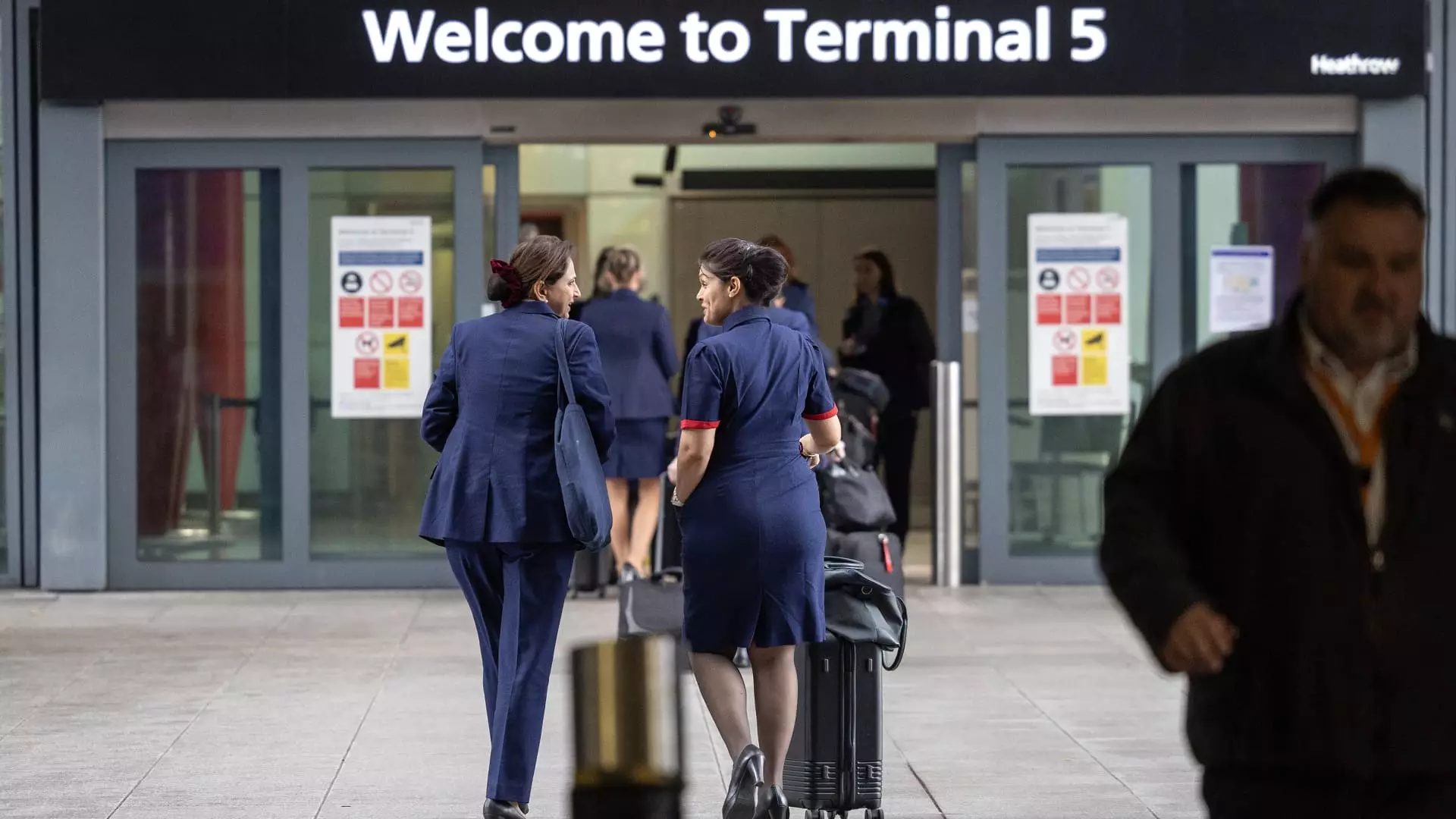 8 Shocking Revelations About Heathrow’s Chaos: A Wake-Up Call