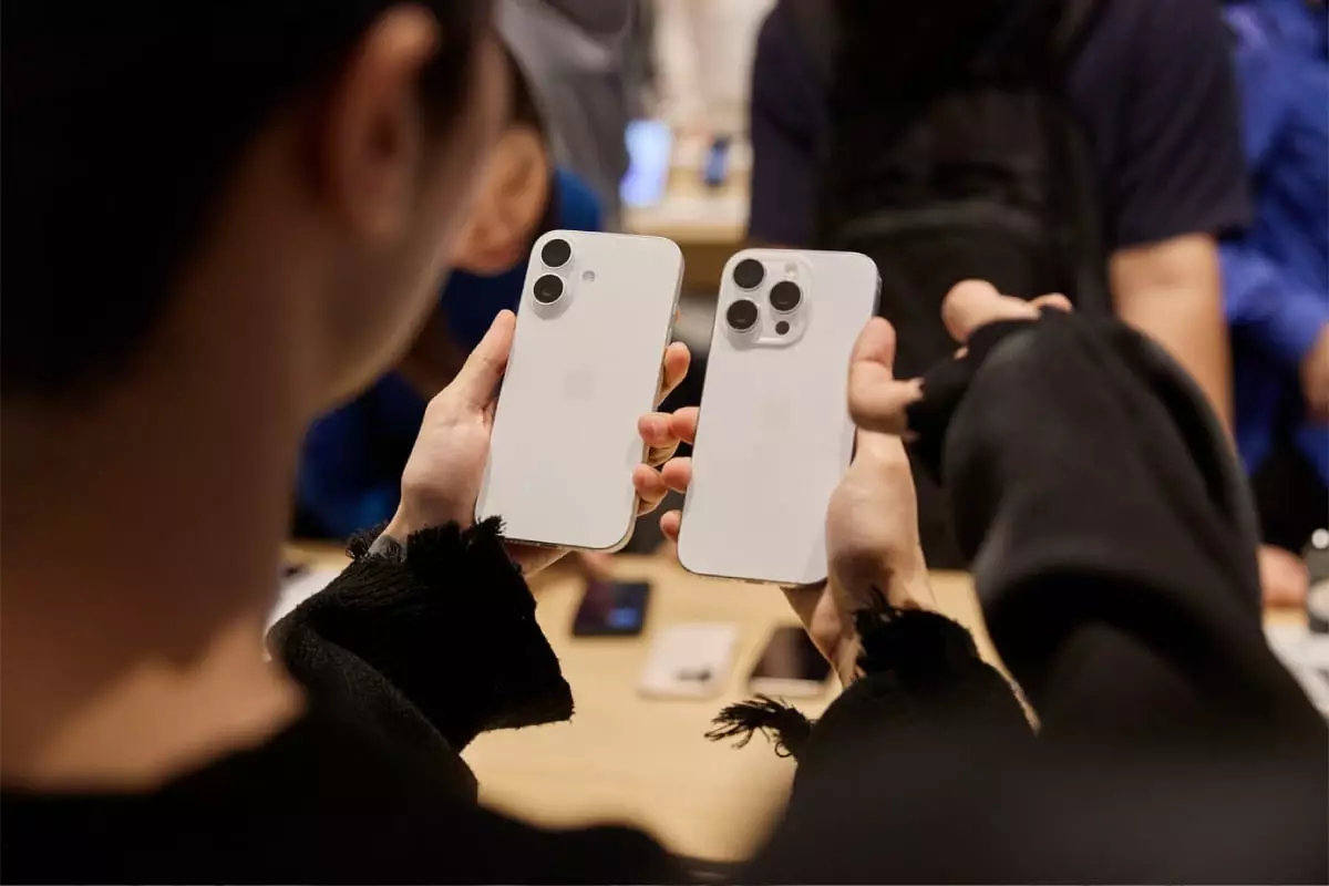 Apple Deals Madness: The Bajillion-Dollar Temptation