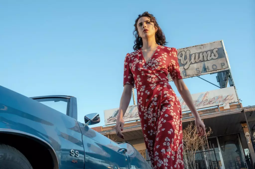 Deliciously Dark: Ethan Coen’s Honey Don’t! at Cannes