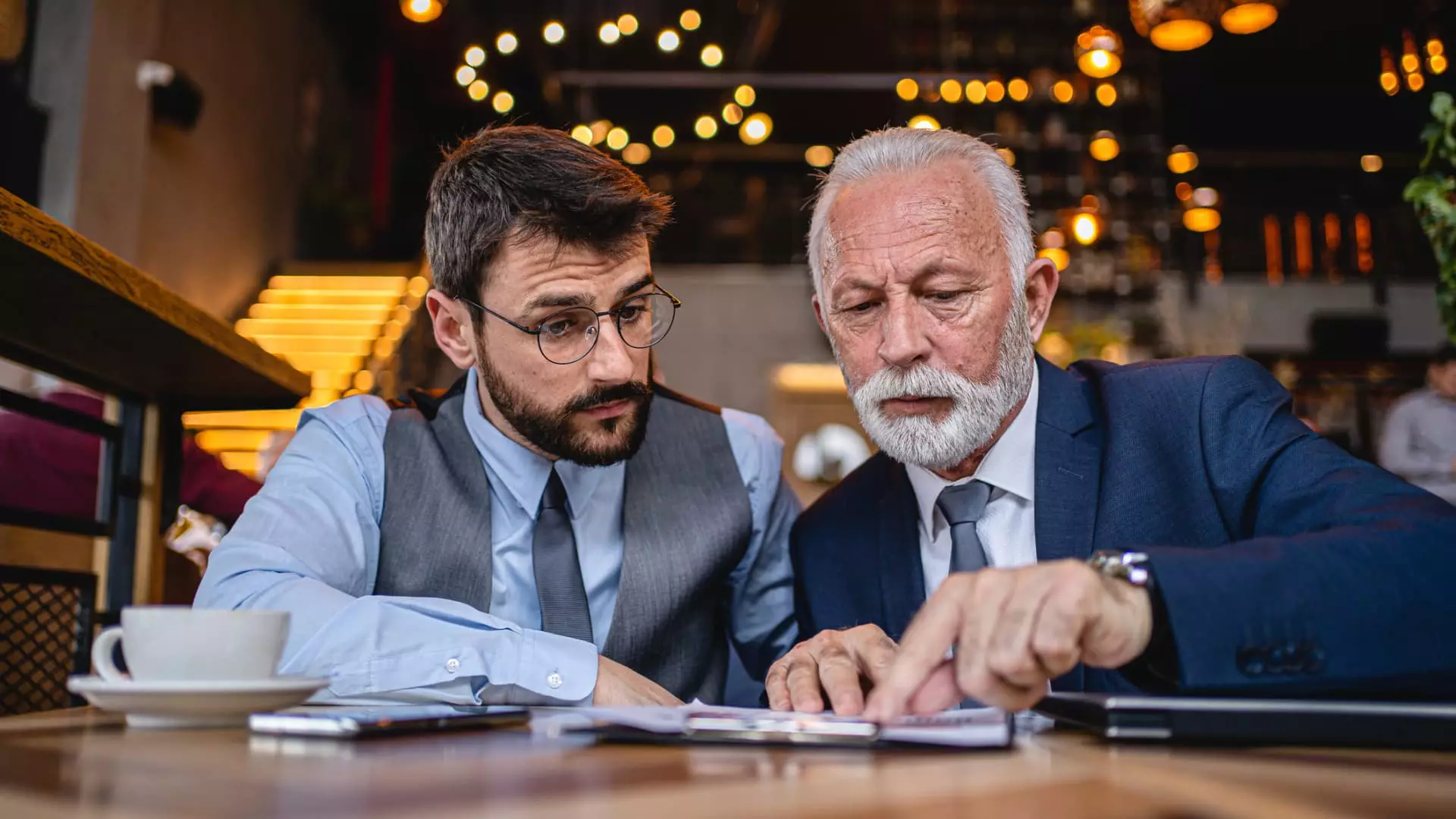 The Hidden Cracks in Family Wealth: Why Clear Expectations Are Critical for Longevity