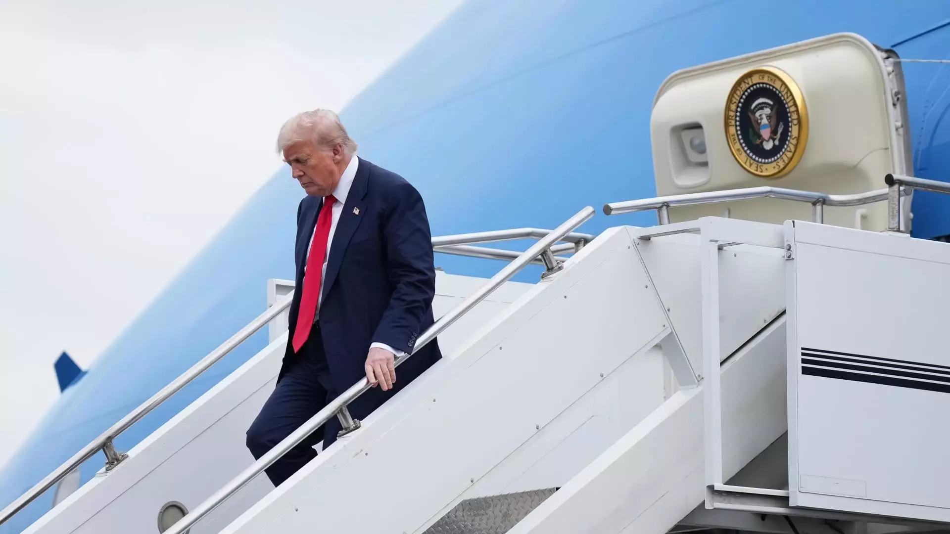 Transatlantic Trade Showdown: The Risks of a Costly Deal